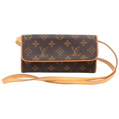 Louis Vuitton Vintage Monogram Pochette Twin PM at 1stDibs  louis vuitton twin  pochette, lv twin pochette, louis vuitton pochette twin pm