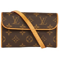 2000s Louis Vuitton Brown Monogram Coated Canvas Pochette Florentine