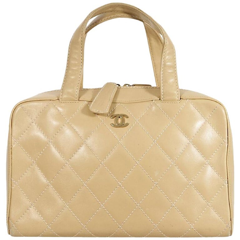 Tan Vintage Chanel Quilted Leather Handbag For Sale at 1stDibs