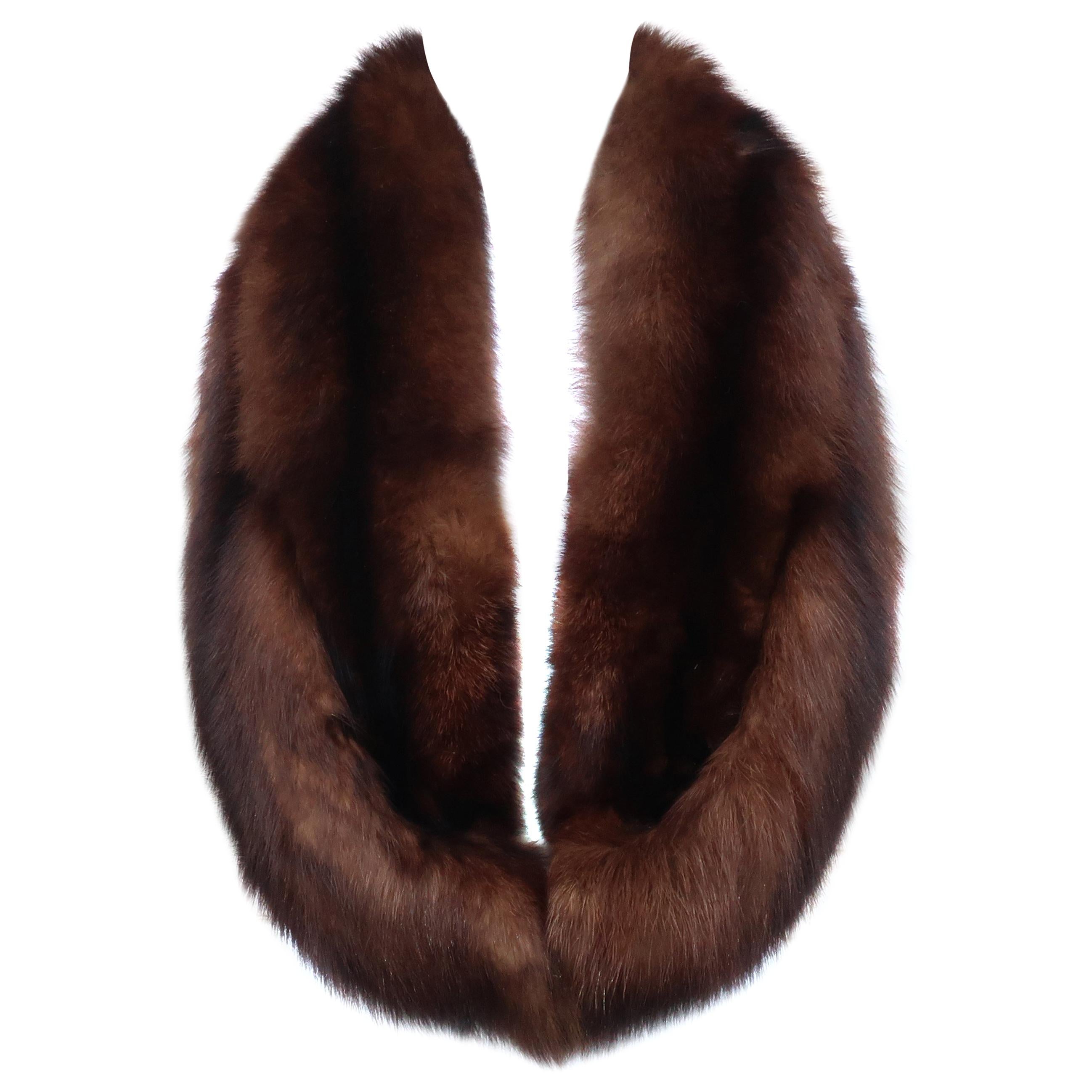 C.1950 Brown Fox Fur Collar 'Shoulder Warmer' Stole For Sale at 1stDibs |  fox stole for sale, brown fur collar