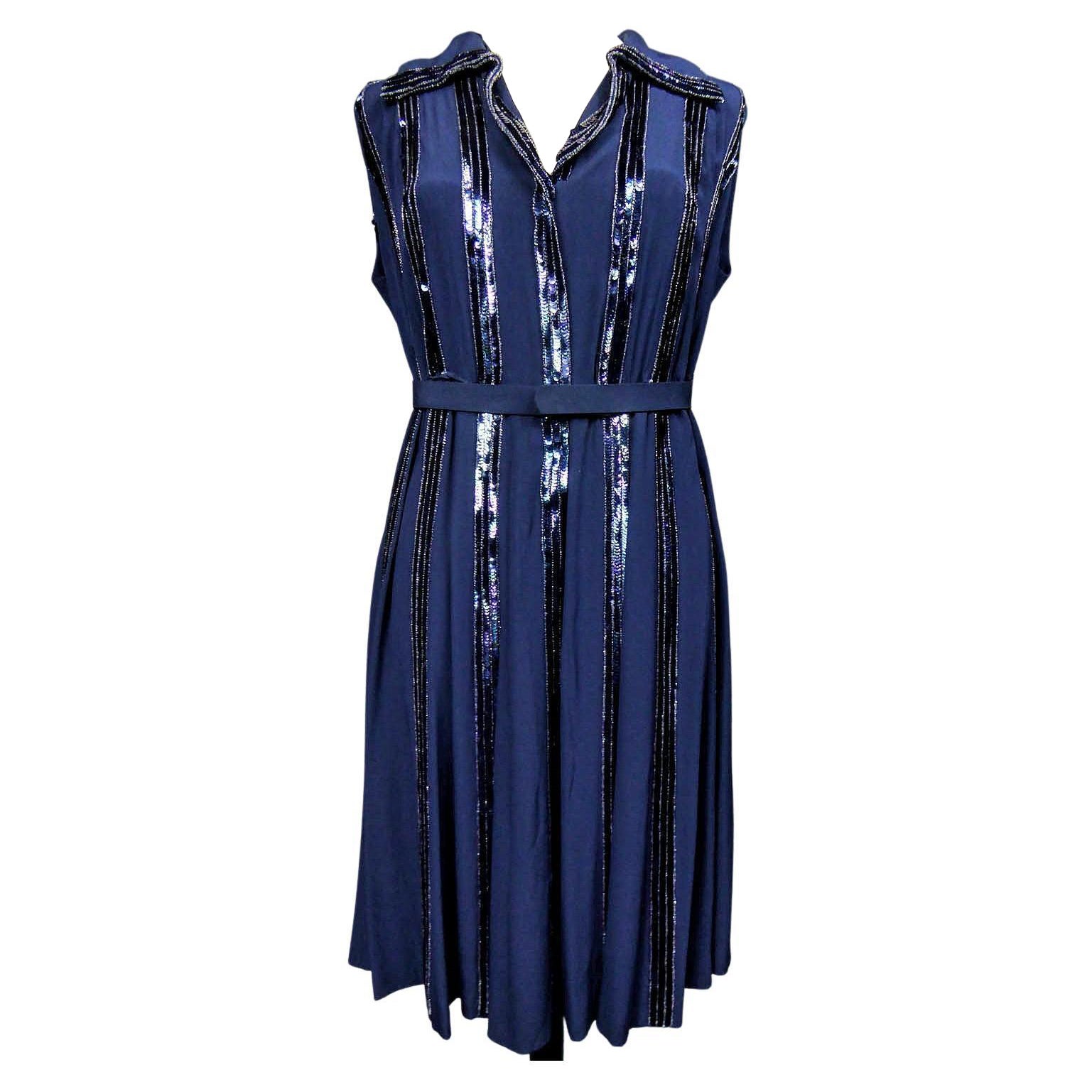 Un vestido de gasa bordada de Worth Paquin Couture - Inglaterra Circa 1960 en venta