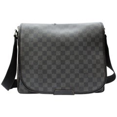 louie man bag