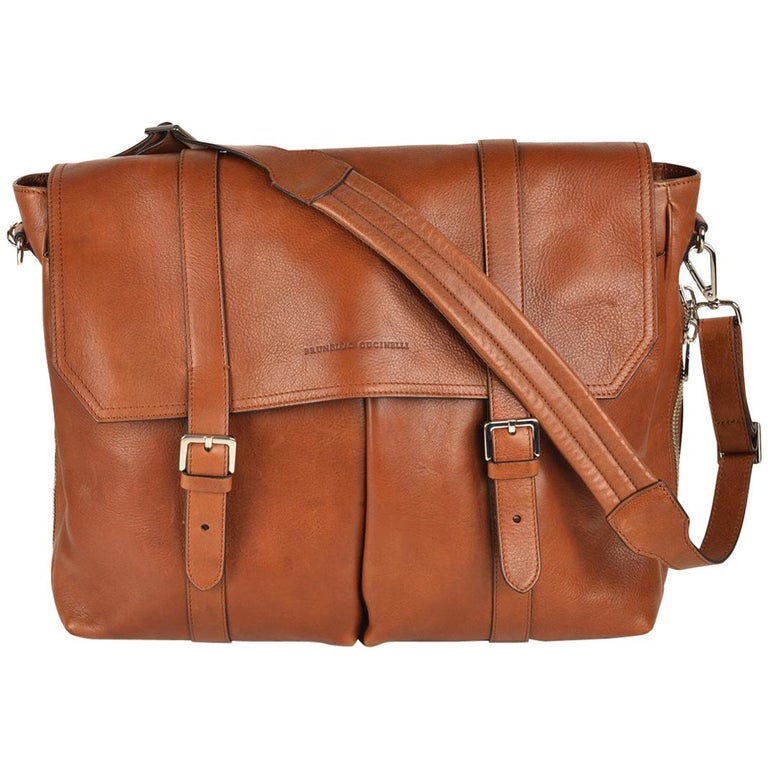 Brunello Cucinelli Large Brown Grained Leather Expandable Messenger Bag For  Sale at 1stDibs