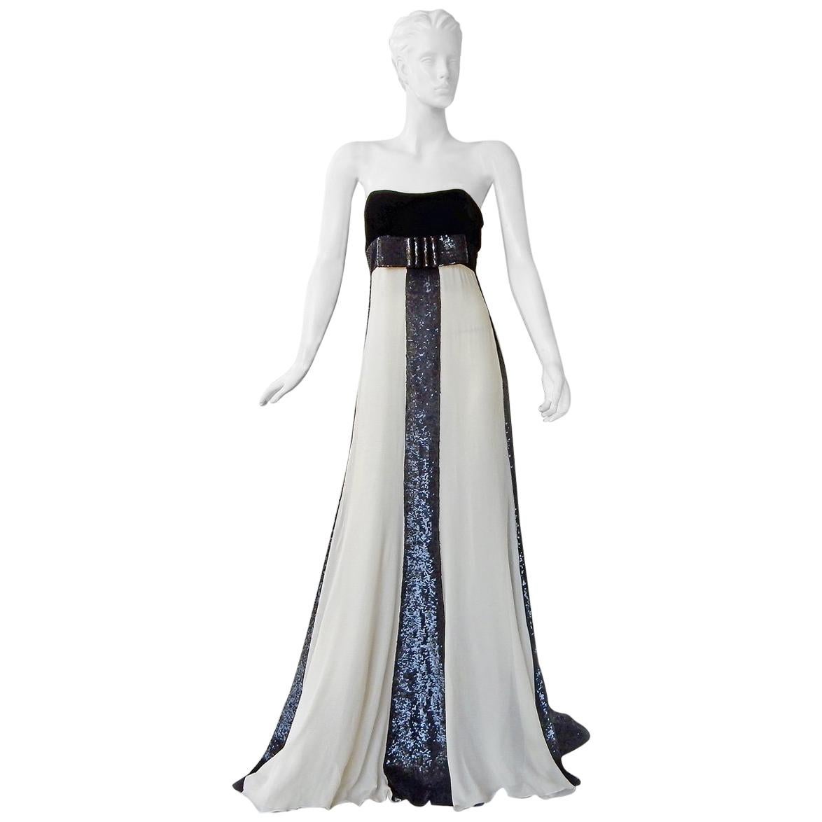 Valentino Red Carpet Runway Black & White Beaded Dress Gown