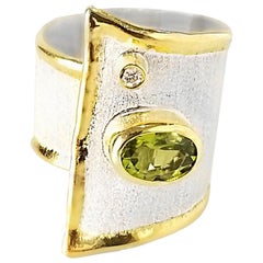 Yianni Creations 1.35 Carat Peridot and Diamond Fine Silver 24 Karat Gold Ring