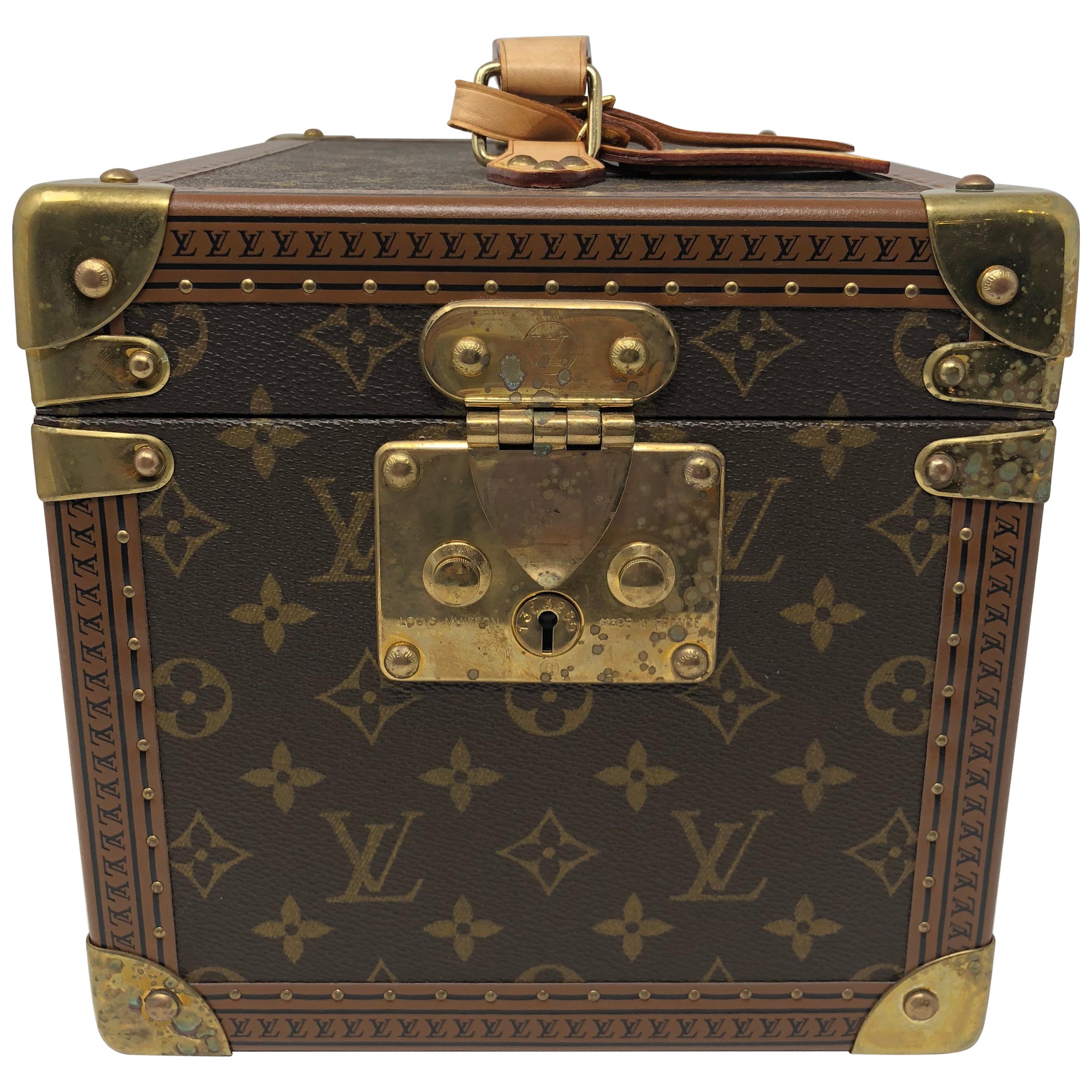 Louis Vuitton boite flacons damier 2020 model - Pinth Vintage Luggage