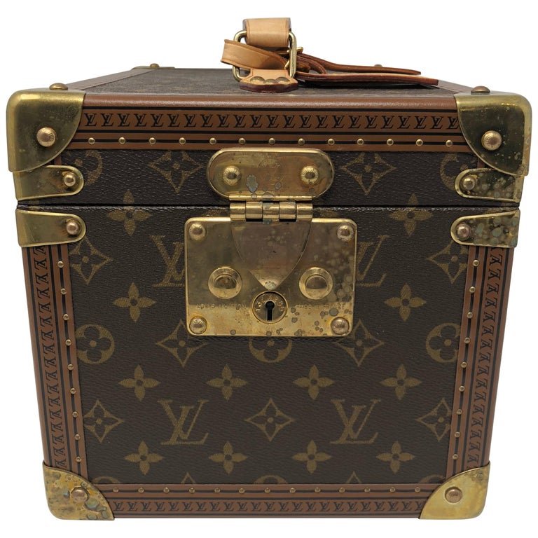 Louis Vuitton Train Case - 11 For Sale on 1stDibs  louis vuitton vintage train  case, louis vuitton train case vintage, louis vuitton makeup train case