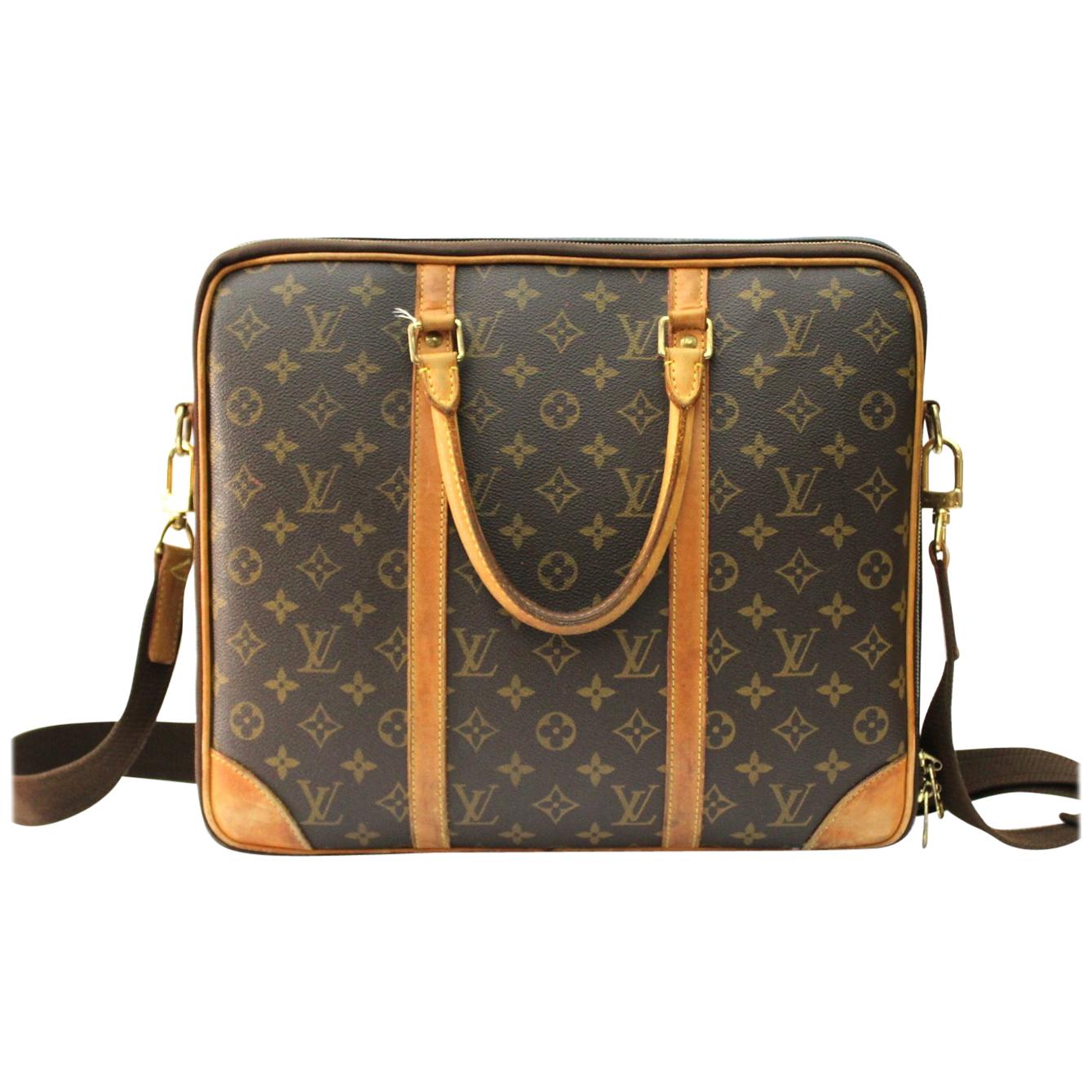 Louis Vuitton Business Bag Icare Messenger Crossbody Bag