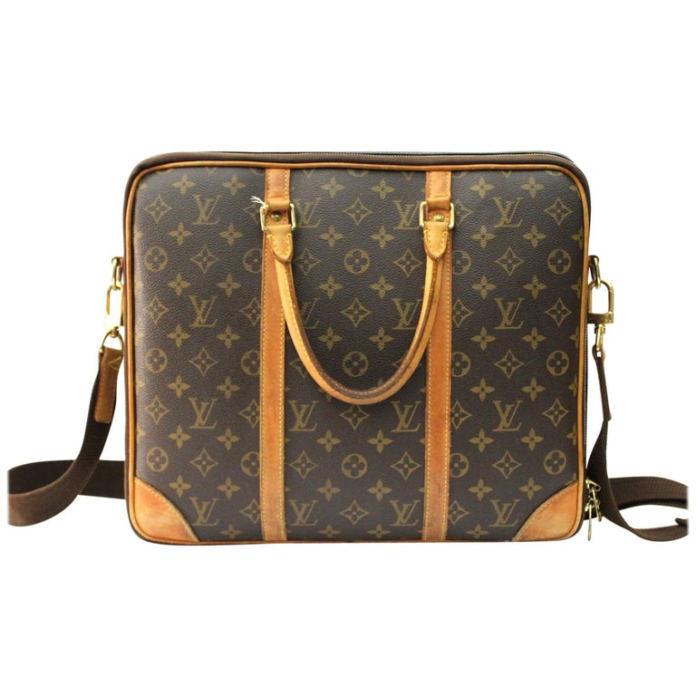 Louis Vuitton Business Bag Icare Messenger Crossbody Bag at 1stDibs ...