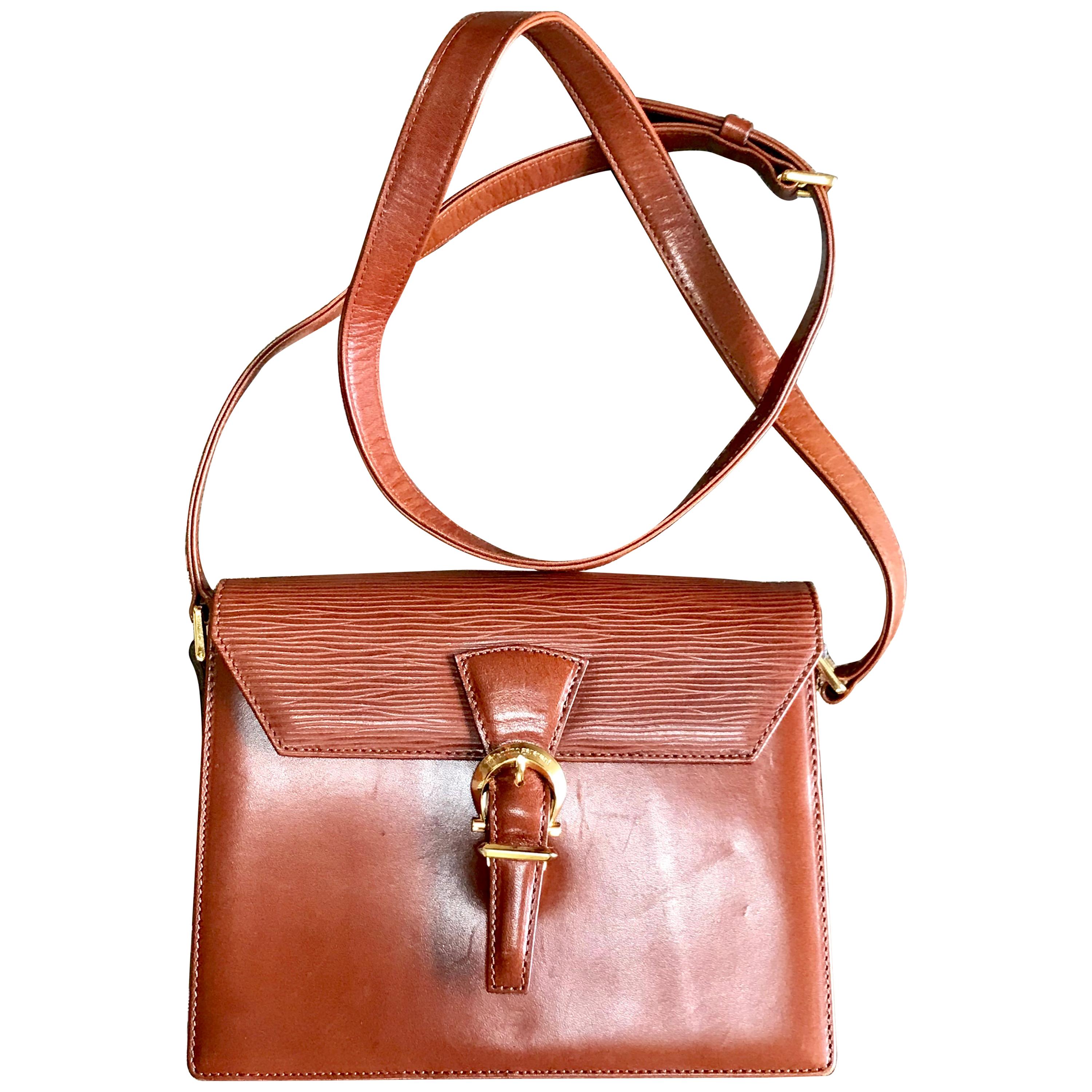 Valentino Garavani Vintage brown epi leather golden logo shoulder bag  For Sale