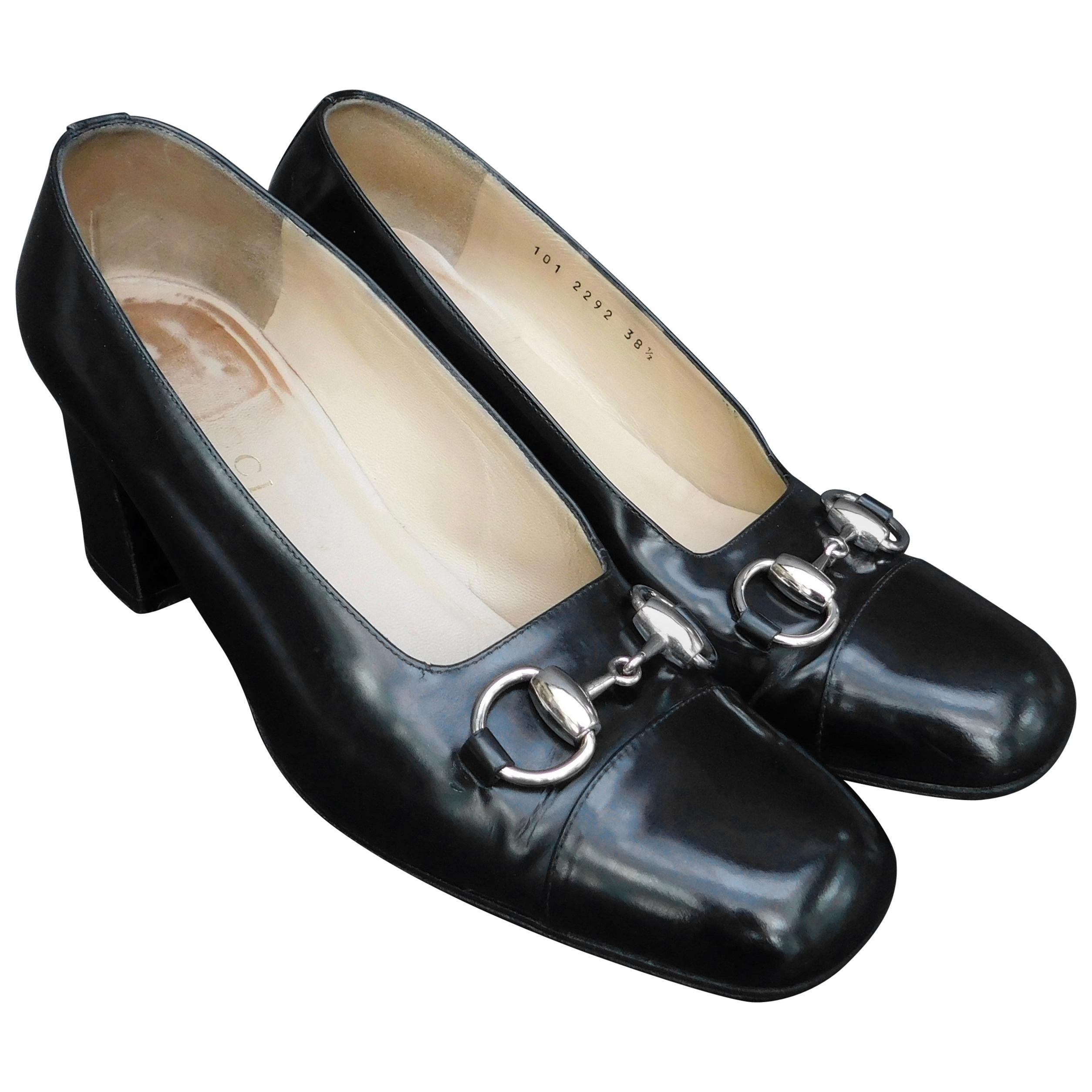 Black Vintage Gucci Cap Toe Pumps with Silver Horse Bit For Sale