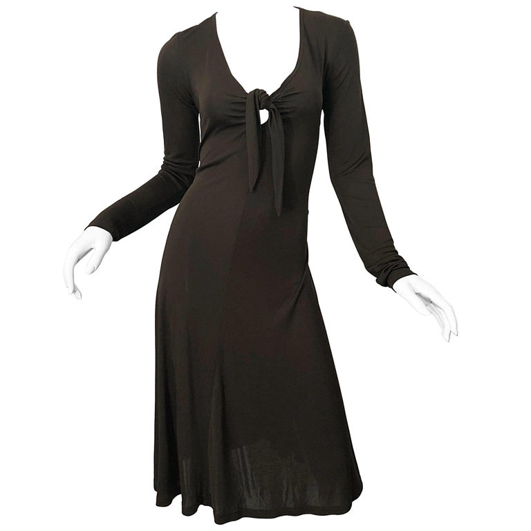 Michael Kors Collection Size 6 / 8 Brown Long Sleeve Keyhole Jersey Dress  For Sale at 1stDibs