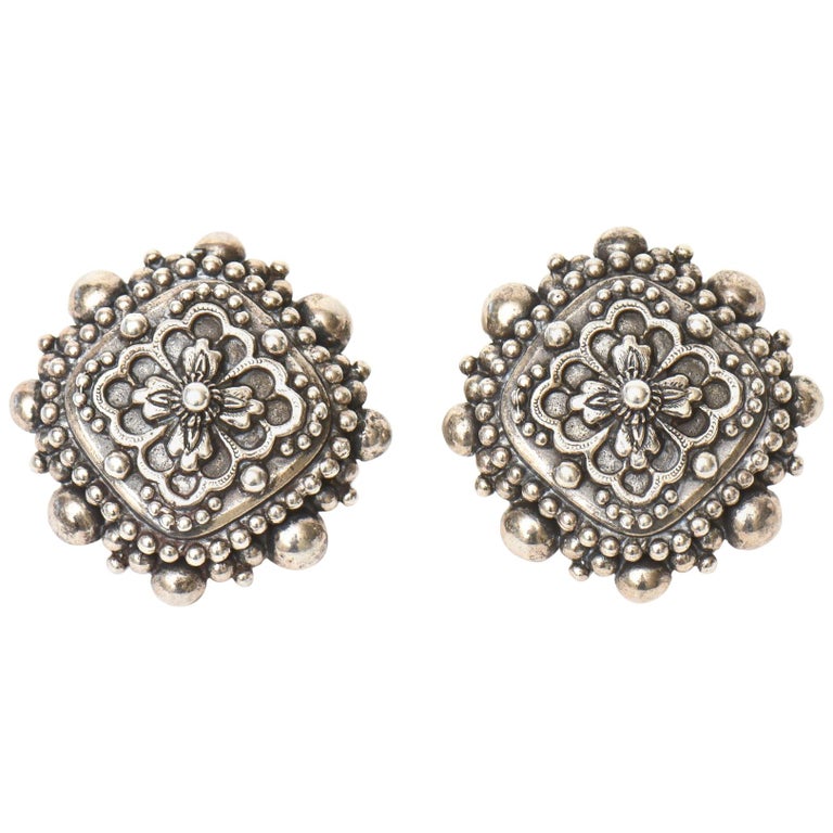 Stephen Dweck Sterling Silver Clip On Earrings Signed For Sale at 1stdibs