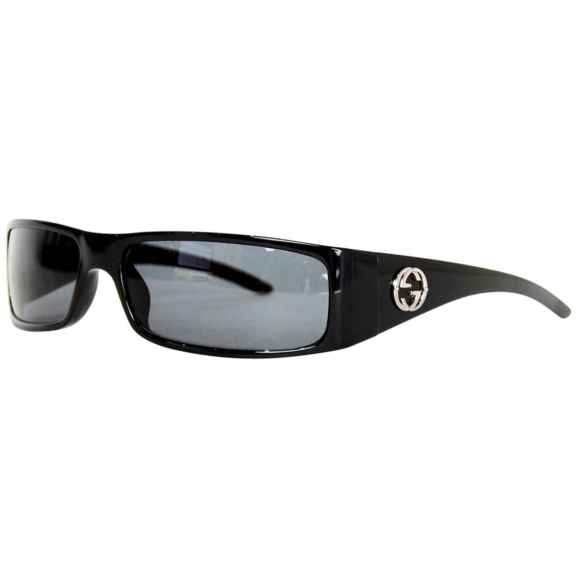 Gucci Vintage '90s Black Logo Square Sunglasses w. Case