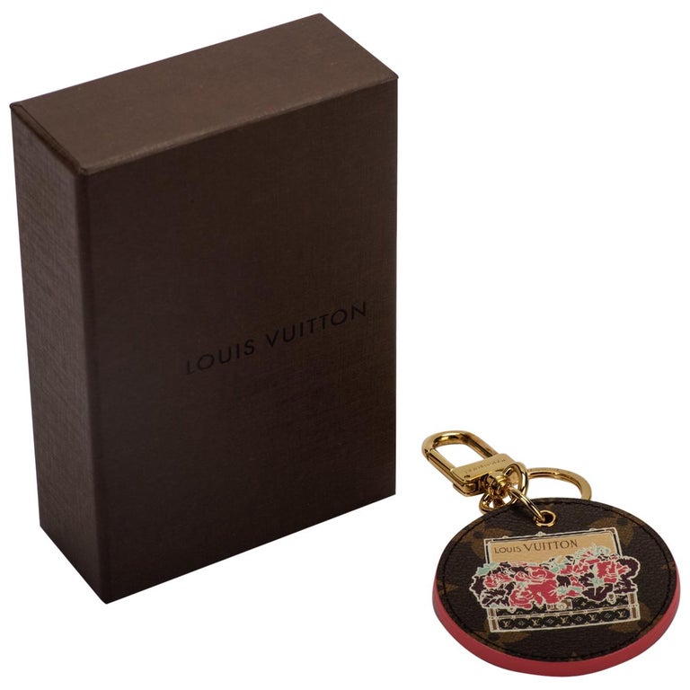 Louis Vuitton Monogram and Pink Flower Keychain For Sale at 1stdibs