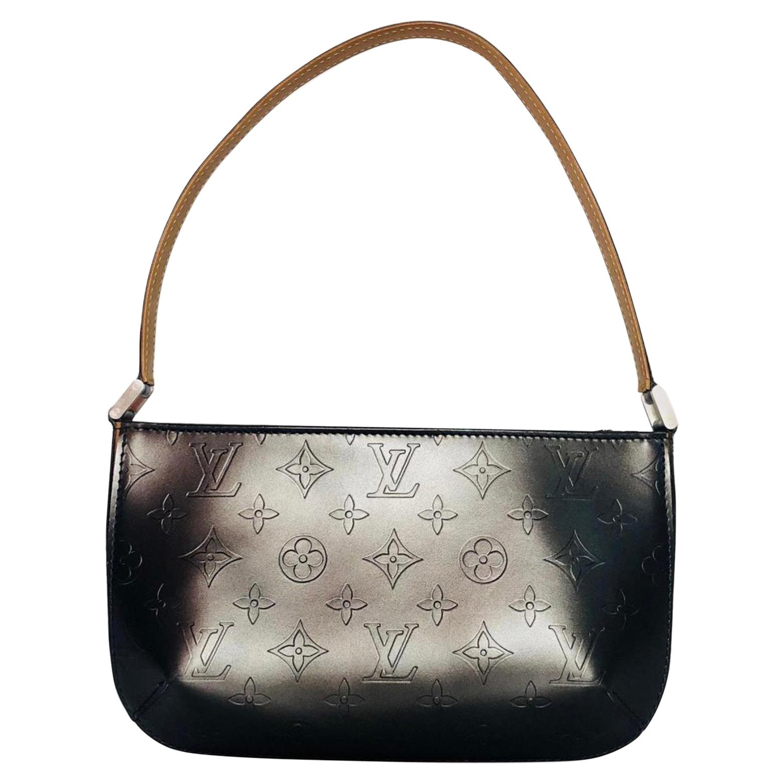 Louis Vuitton Matte Vernis Fowler in Grey Shoulder Handbag For Sale