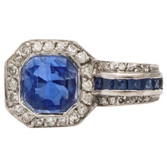 Art Deco Sapphire and Diamond Platinum Ring