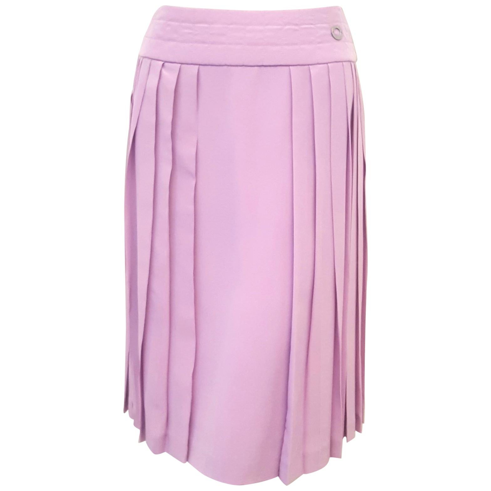 Chanel Lavender Silk Pleated Skirt For Sale