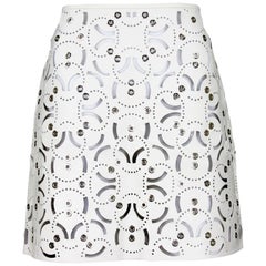 New Versace Runway Laser Cut Silver Tone Grommet White Leather Skirt  It. 40 - 6