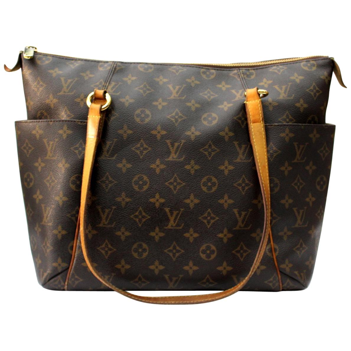 2011 Louis Vuitton Monogram Totally Leather Shoulder Bag