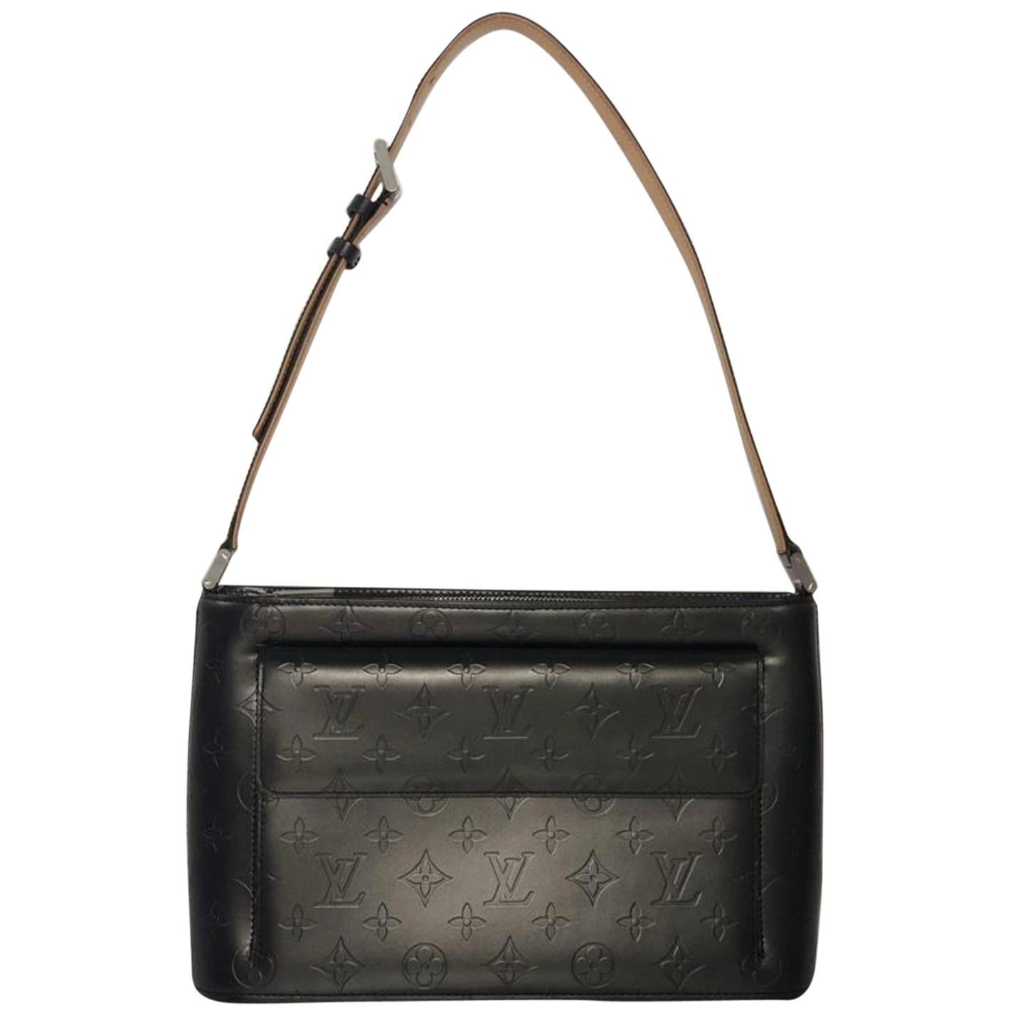 Louis Vuitton Matte Vernis Allston in Grey Shoulder Handbag For Sale