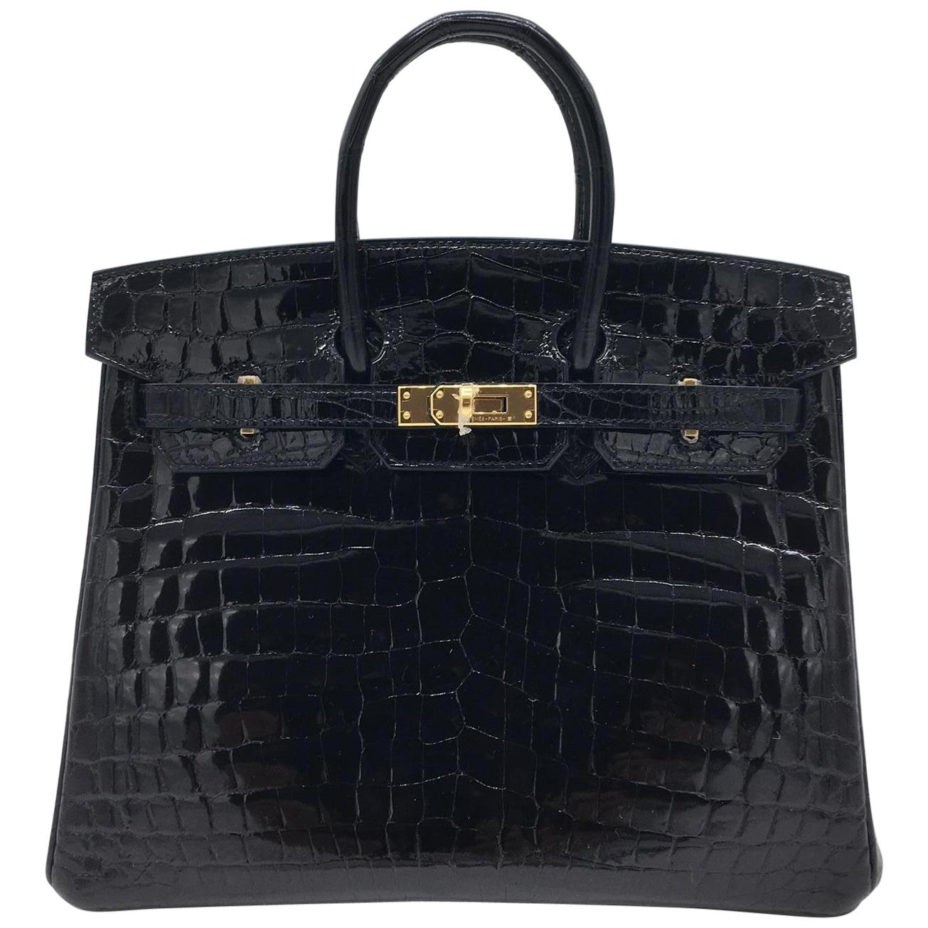 Hermes Black shiny crocodile Birkin 25cm Bag For Sale