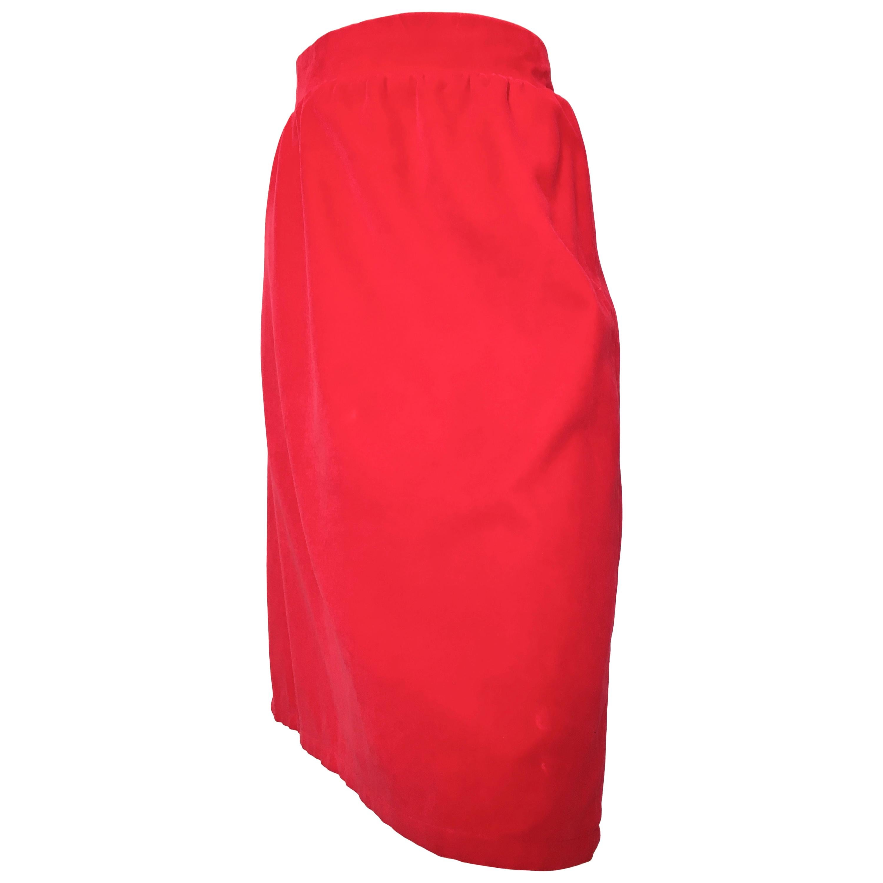Courreges Paris 1980s Red Cotton Velvet Skirt Size 8 / 10.  For Sale