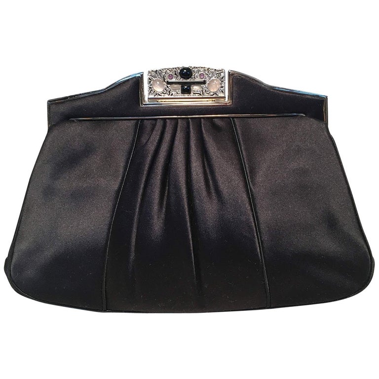 Judith Leiber Shoulder bags for Women, Online Sale up to 40% off