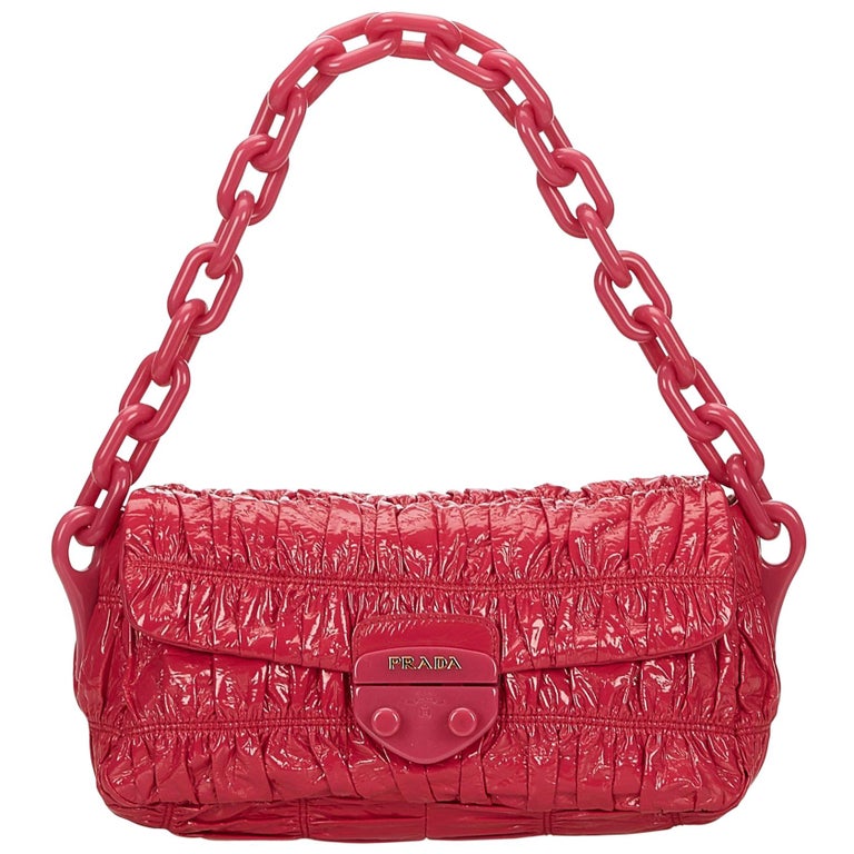 Prada Pink Patent Leather Vernice Gaufre Chain Shoulder Bag at 1stdibs