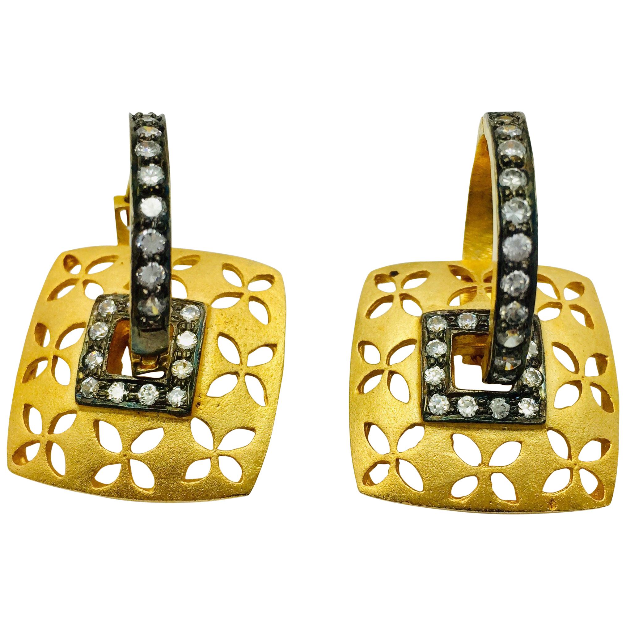 Meghna Jewels Square Filigree & Hoop Earrings  For Sale