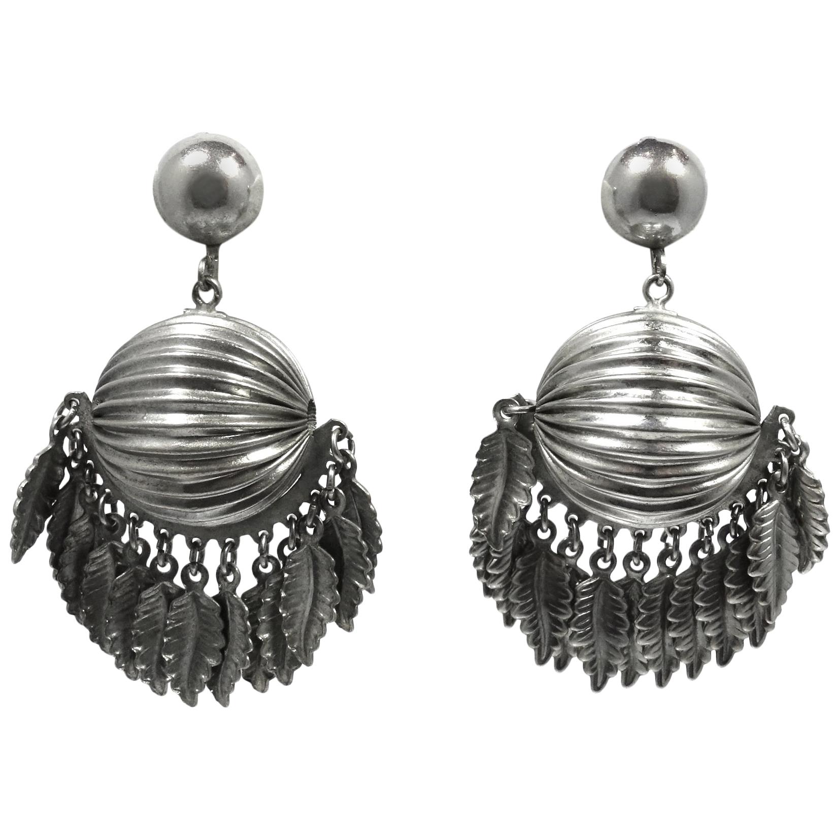 Vintage Silver Tone Ribbed Dome Dangle Earrings For Sale