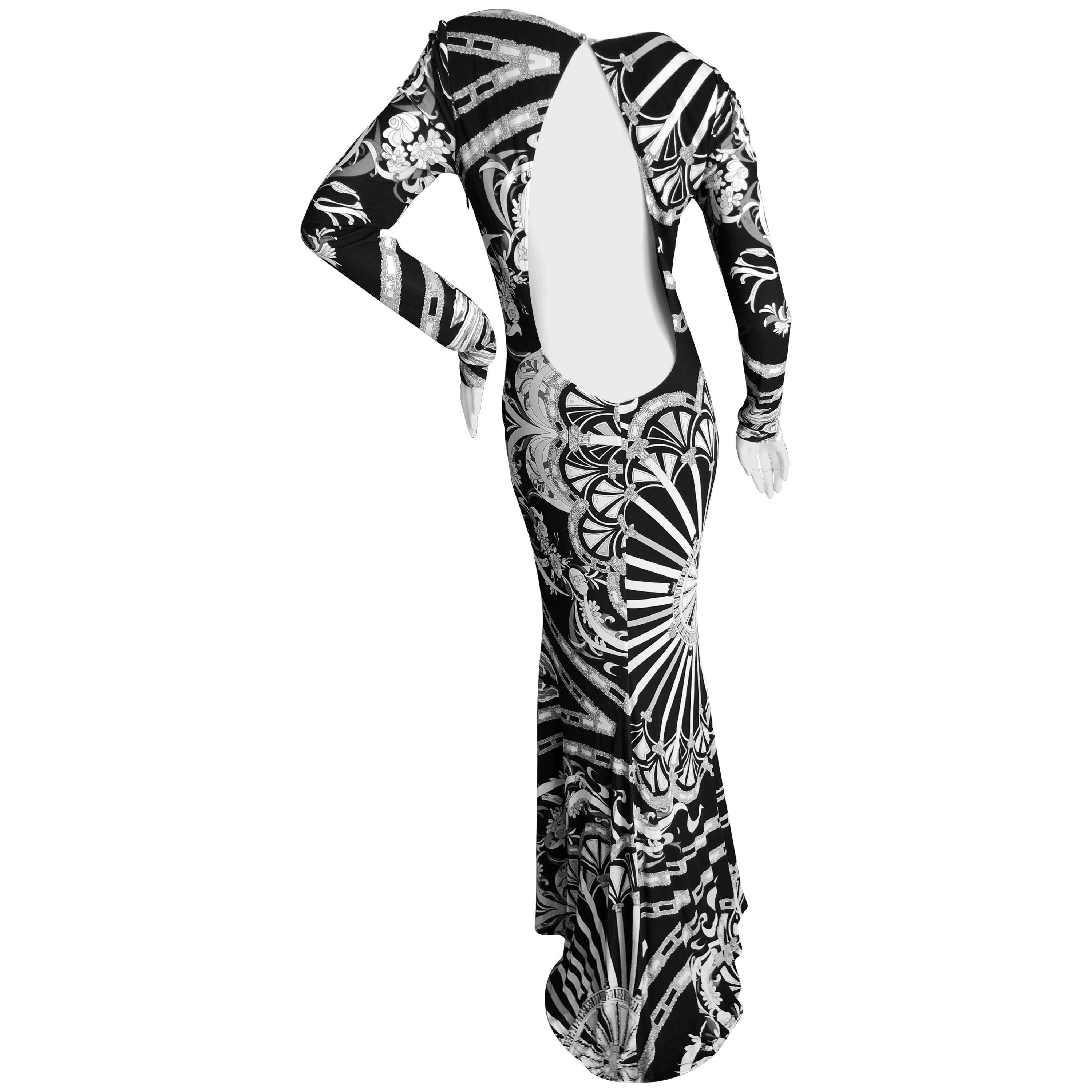 Emilio Pucci Long Evening Dress with Cut Out Back Size 44 For Sale
