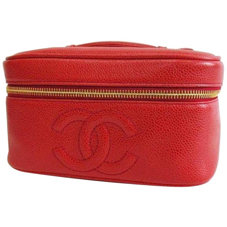 Vintage CHANEL lipstick red caviar cosmetic and toiletry pouch. Classic purse. For Sale