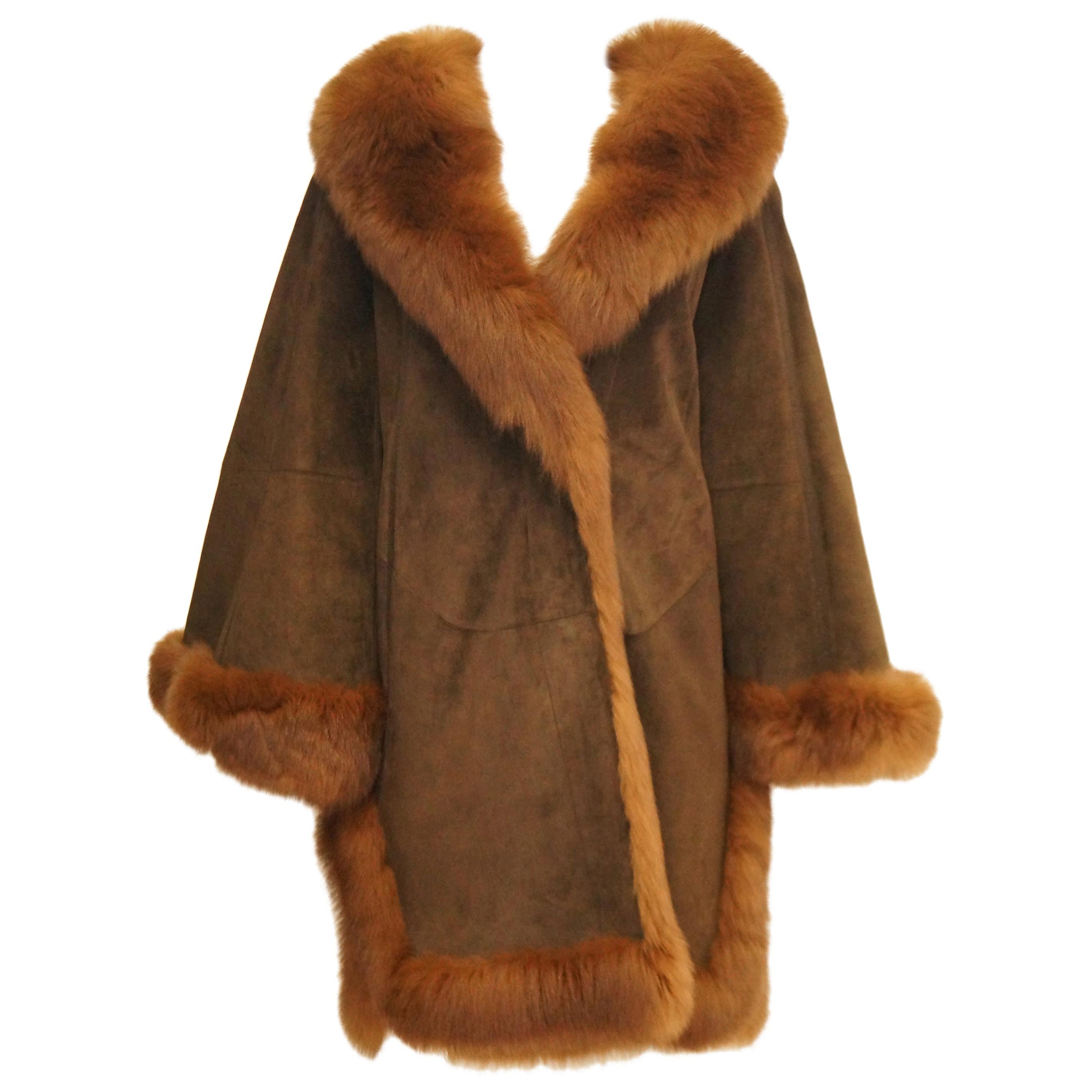 1970s Italian Beltrami Chestnut Suede and Fox Coat 14/16