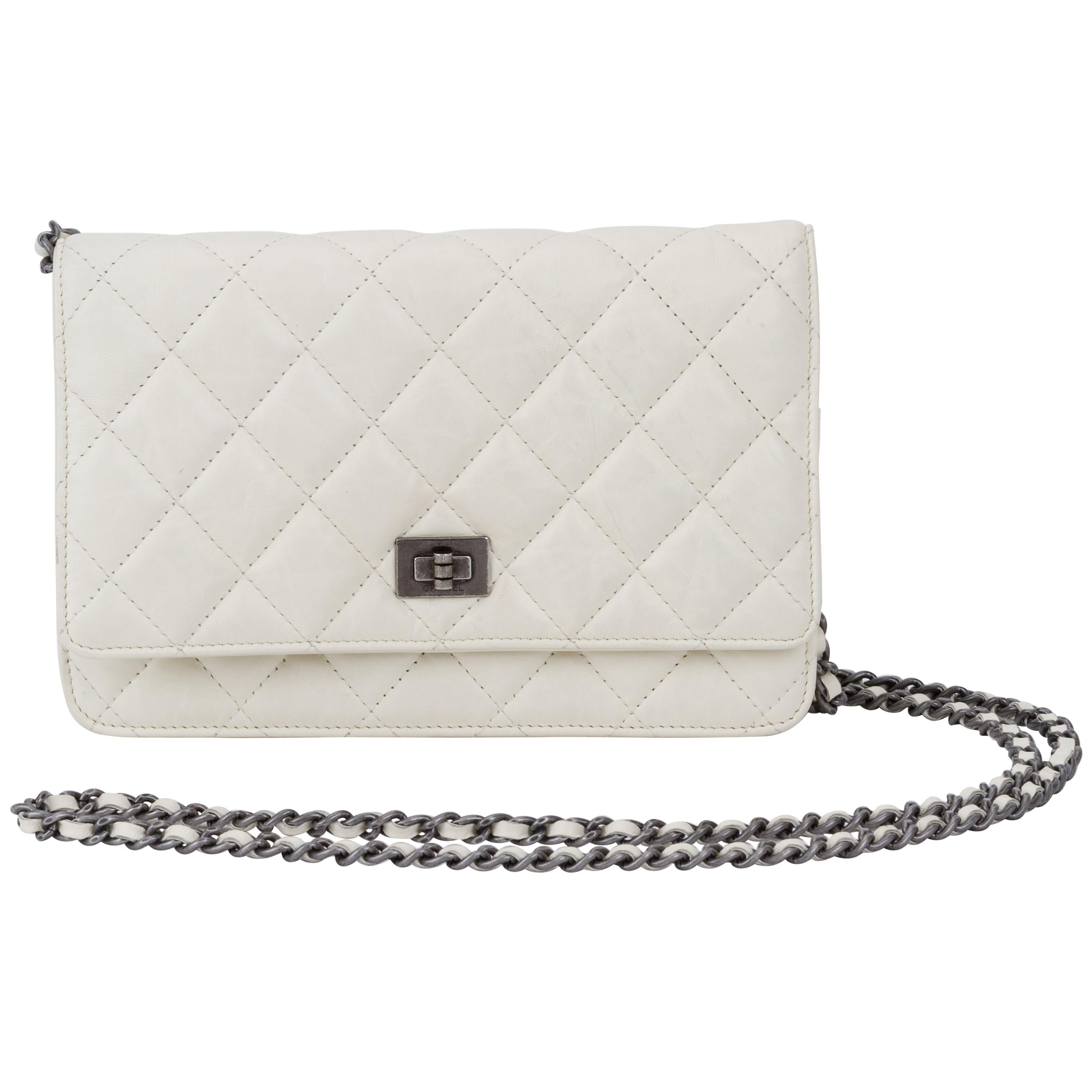 Chanel Reissue White Wallet On A Chain Bag