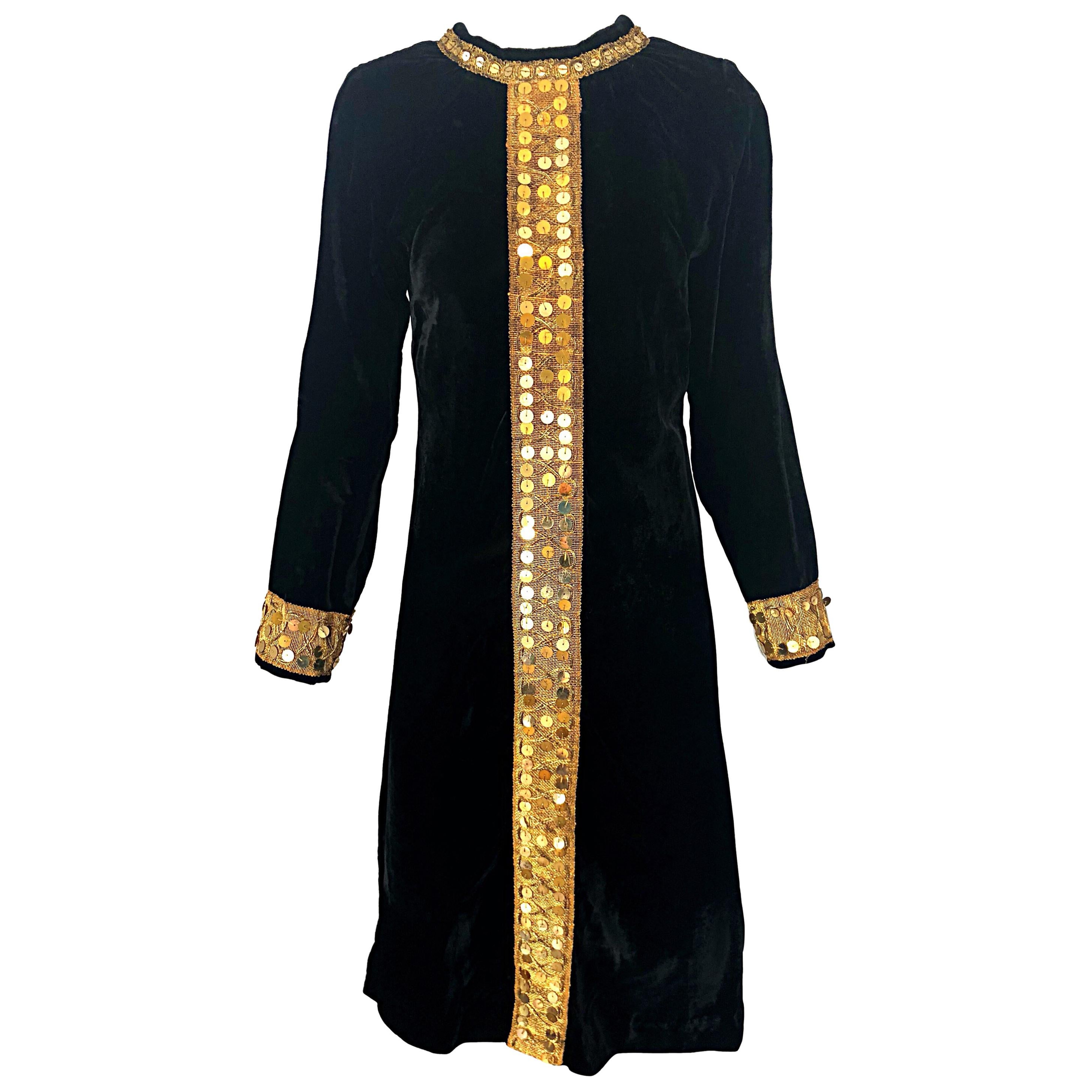 1960s Black + Gold Velvet Sequined Vintage 60s Long Sleeve Shift Tunic Dress For Sale