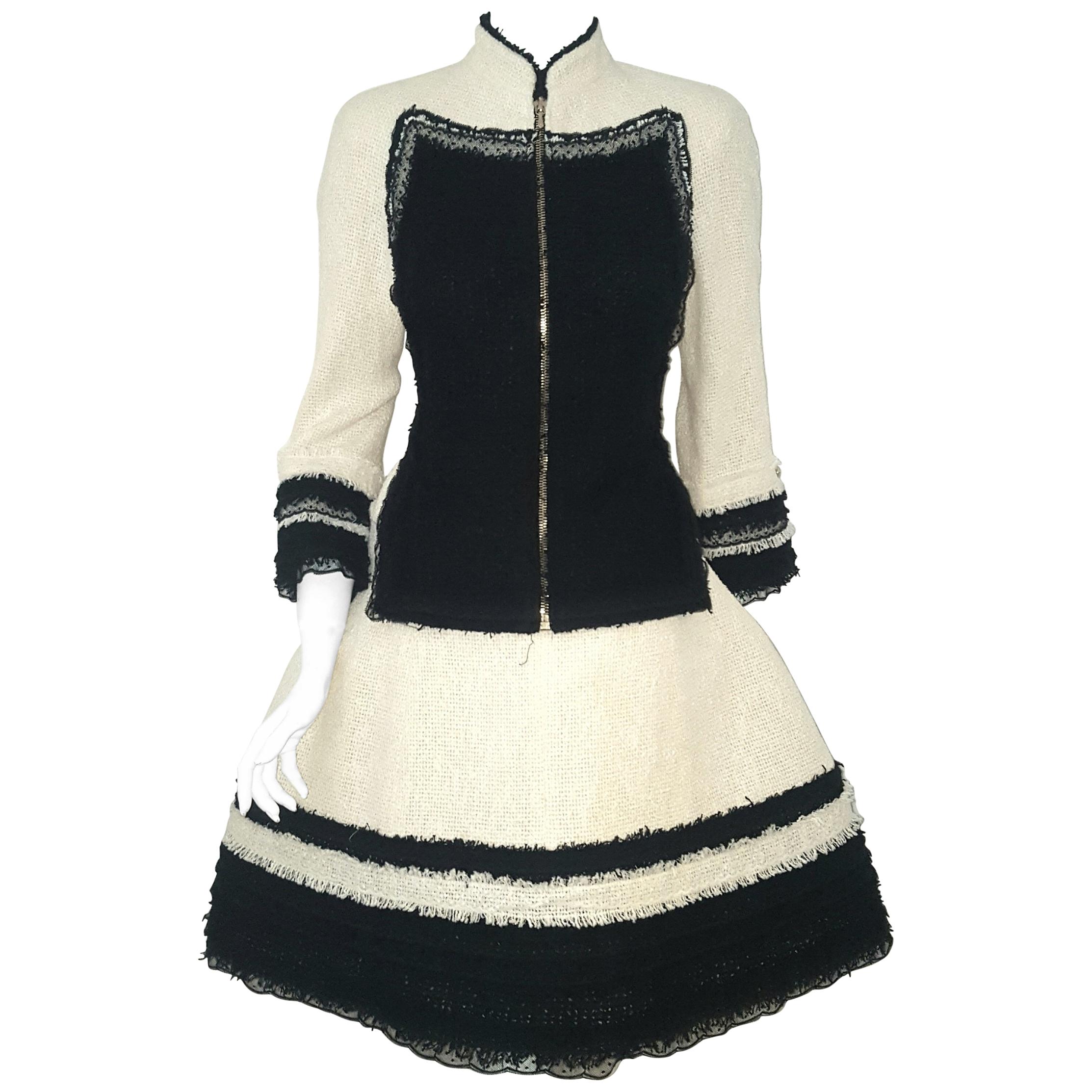 Chanel Ivory W/ Black Fringe & Lace Trim on Sleeves & Skirt Hem Suit 44 For Sale