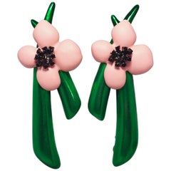 Vintage Oscar de la Renta Pink Resin & Green Enamel Flower Clip On Earrings in Gold