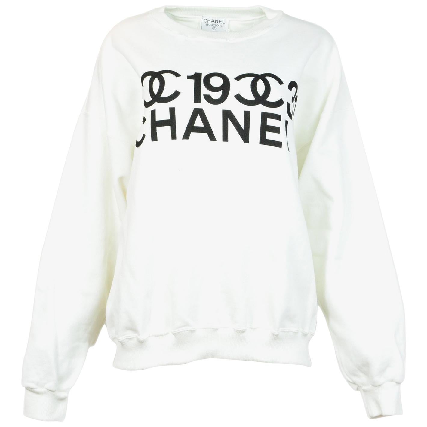 Chanel 2001 Collector's White/Black Crew Neck CC Logo Hoodie Sz Large