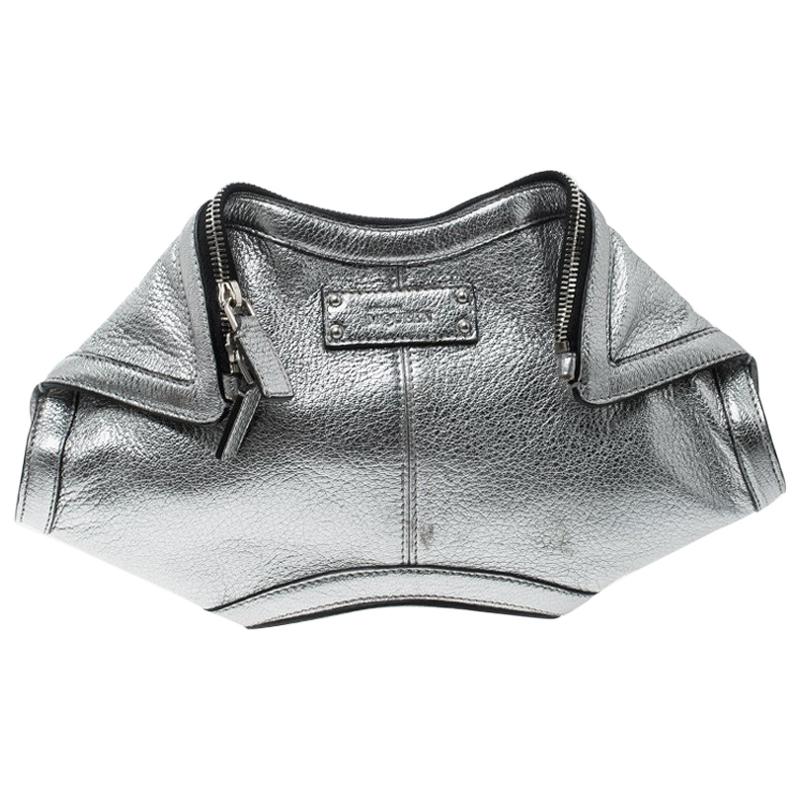 Alexander McQueen Metallic Silver Leather Small De Manta Clutch