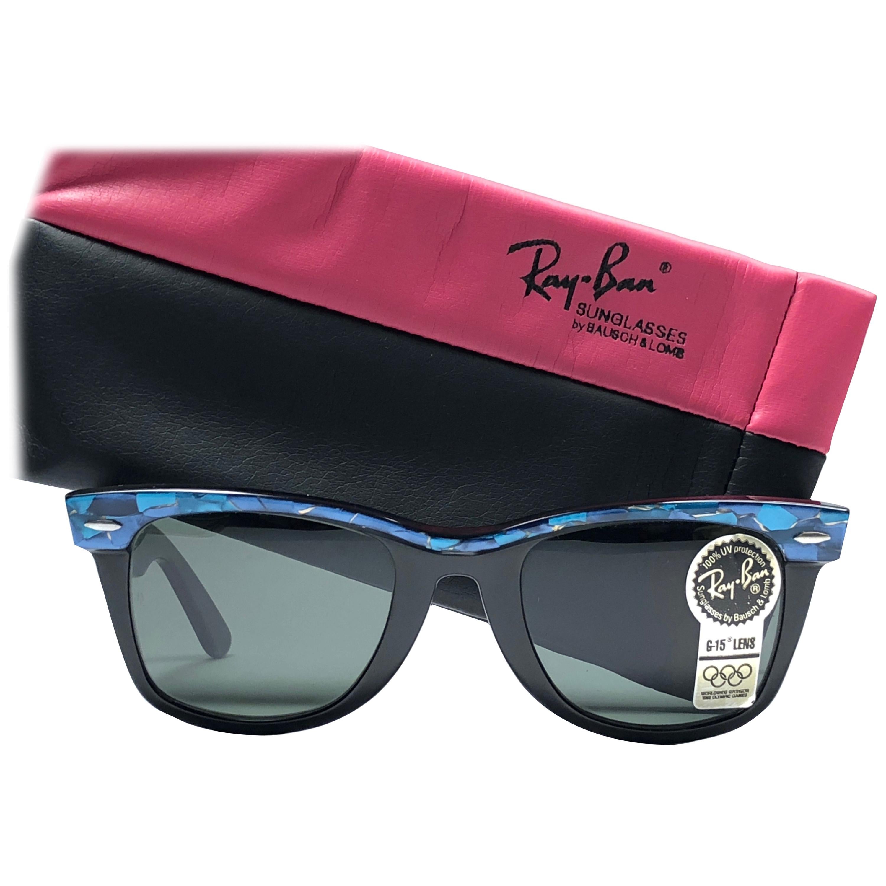 New Ray Ban The Wayfarer Blue / Black B&L G15 Grey Lenses USA 80's Sunglasses