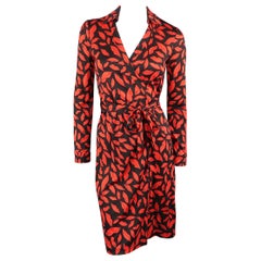 DIANE VON FURSTENBERG Size 6 Black & Red Lip Print Silk Wrap Dress