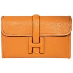 Hermès - Pochette en peau de chèvre Jige 20cm