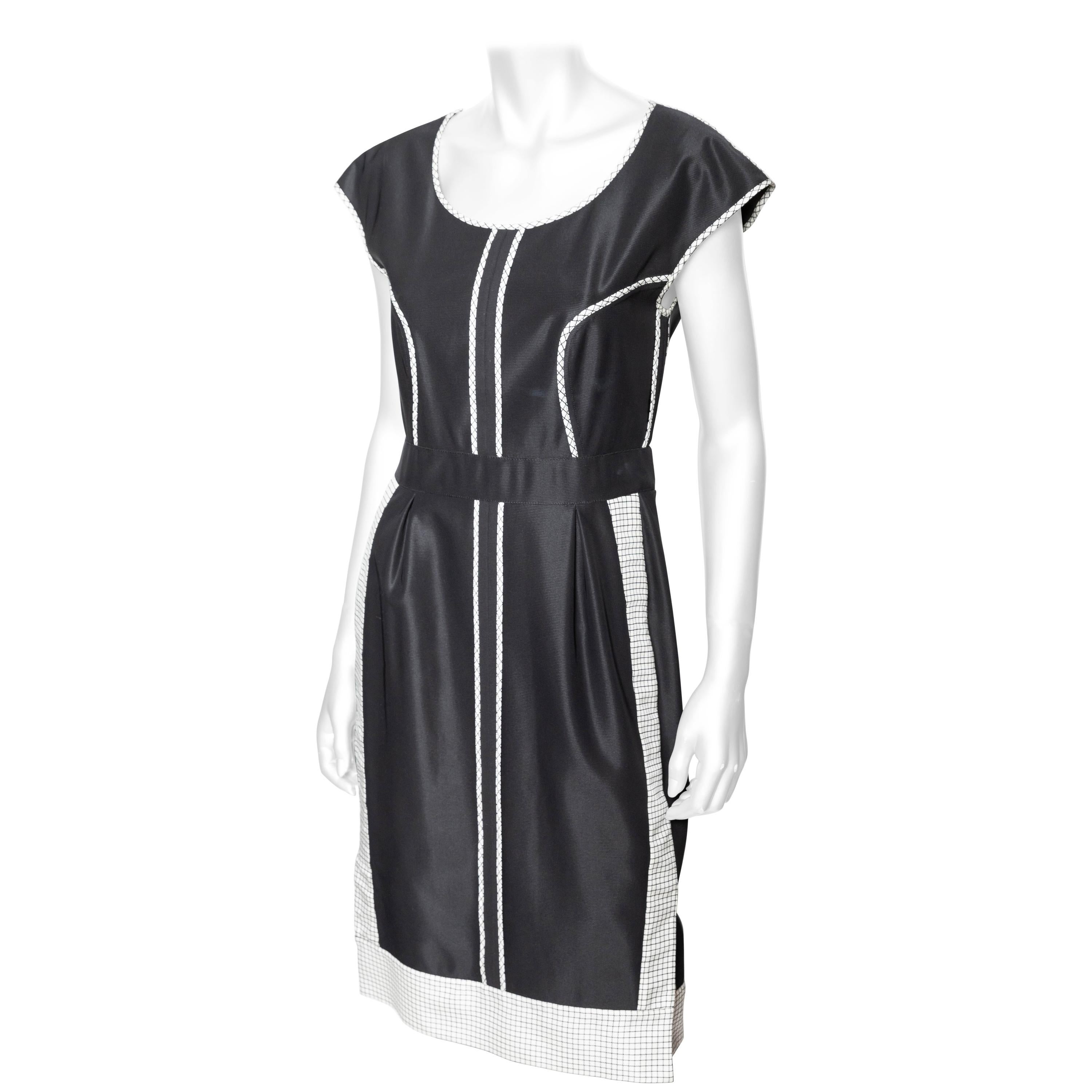 Fendi Cap Sleeve Dress - 42 / Medium For Sale