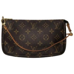 Louis Vuitton Monogram Pochette Accessories Wristlet Handbag