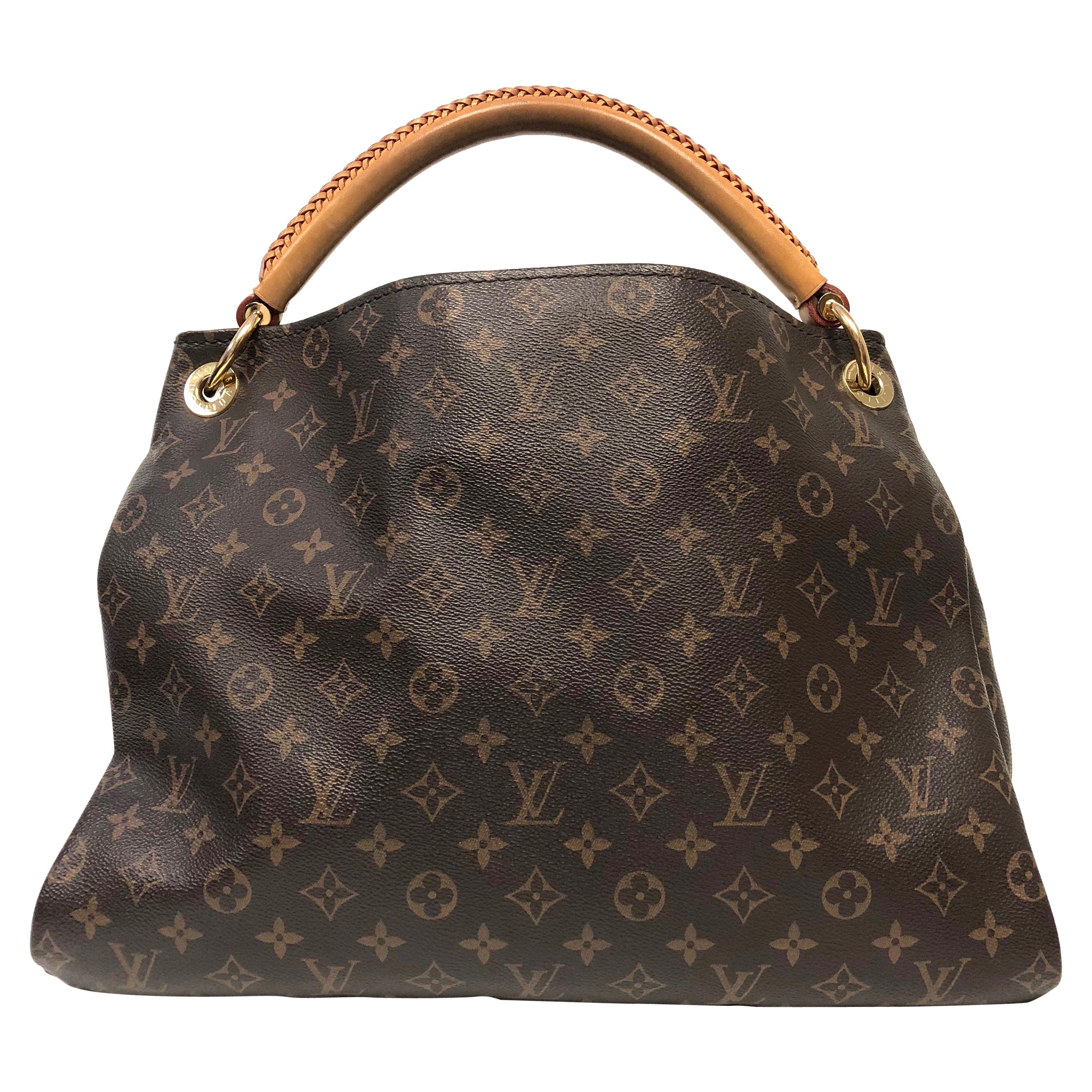Louis Vuitton Artsy MM Monogram Canvas Handbag 