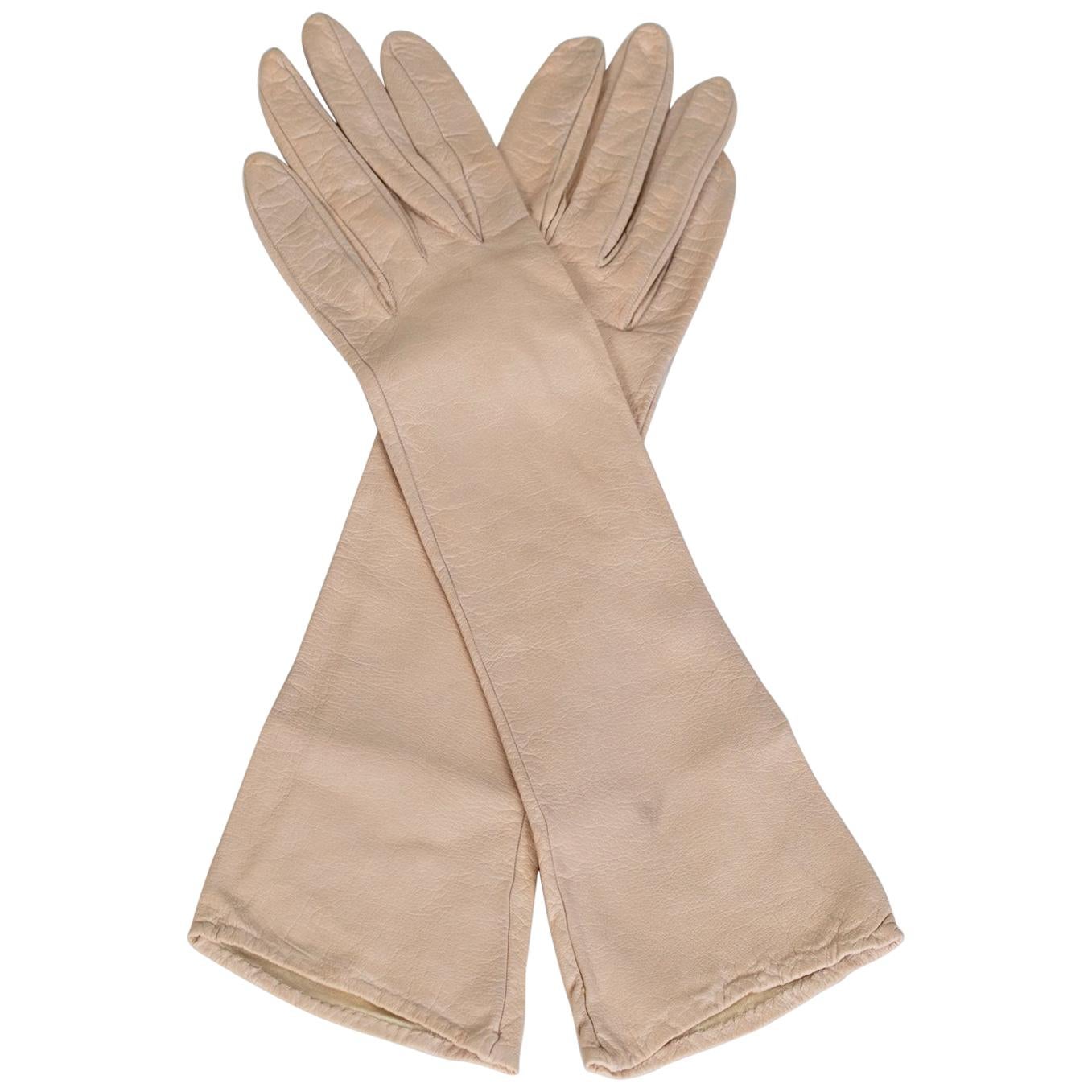 Pale Pink Silk-Lined Kidskin Leather Forearm Gauntlet Evening Gloves-XS-S, 1950s For Sale