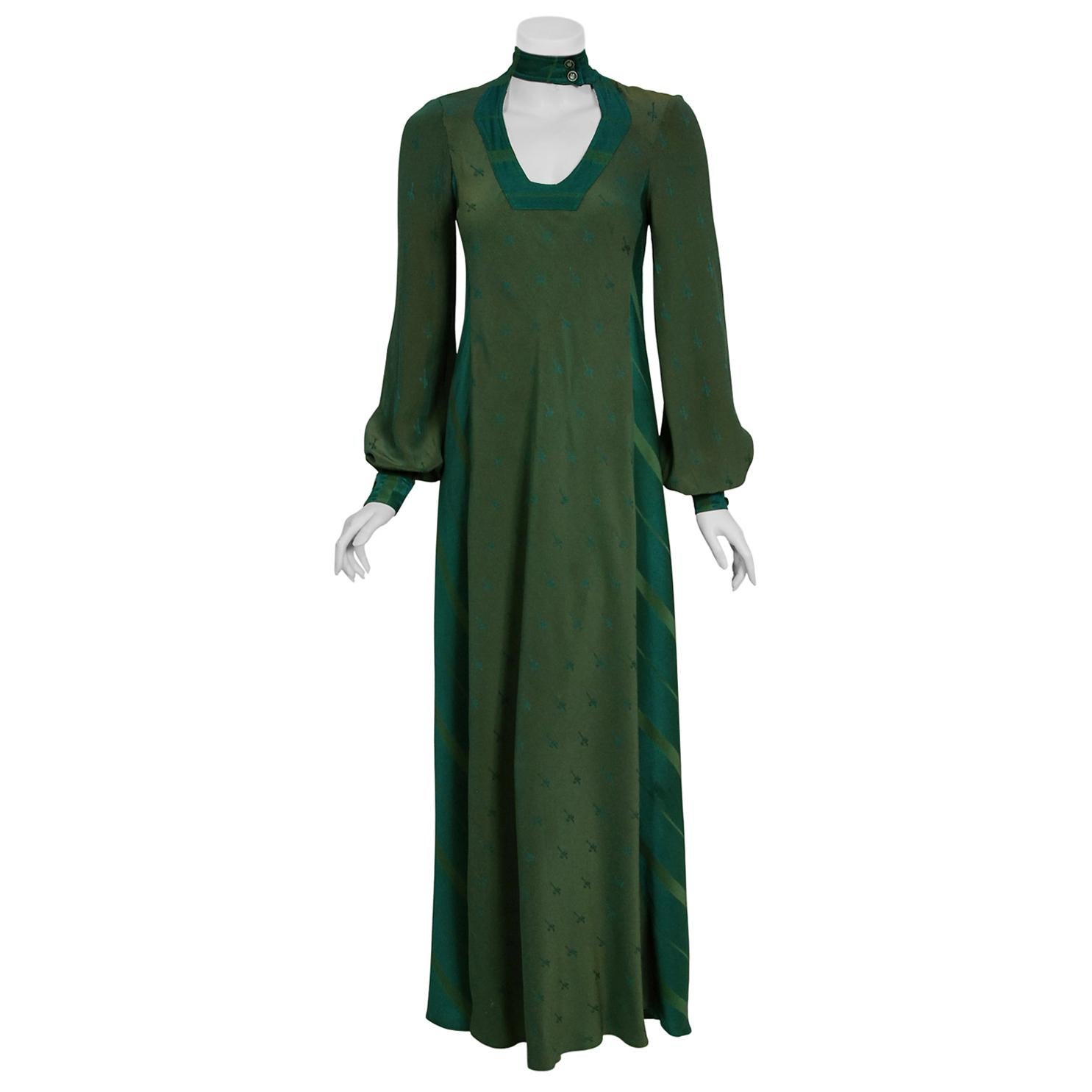 1970 Alice Pollock Green Print Rayon Cut-Out Plunge Billow Sleeve Maxi Dress 