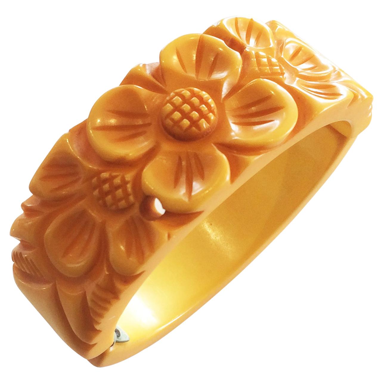 Art Deco Corn Yellow hinged carved bakelite flower clamper bracelet