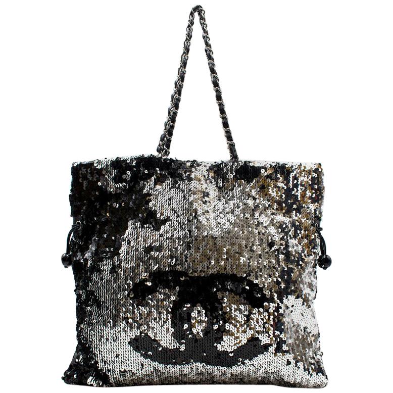 Chanel Summer Nights Sequin Drawstring Tote Bag For Sale at 1stDibs